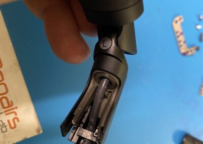 WH-1000XM6 internal hinge broken